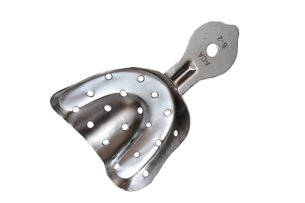 Ложка оттискная стоматологическая для верхней челюсти №2