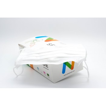 Маска медицинская 3-х слойная на резинках № 50 белая Sense